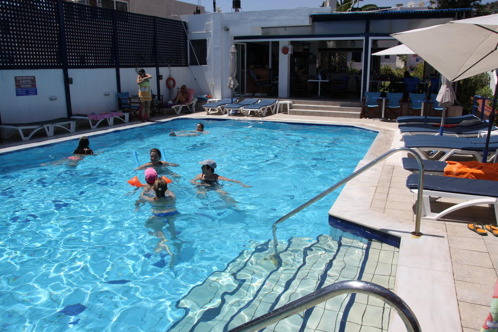 Porto Bello Hotel Apartments Milatos Exterior photo